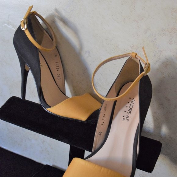 ANDREA - Picture 4 of 5